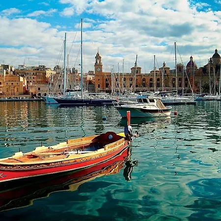 No18 * Cospicua