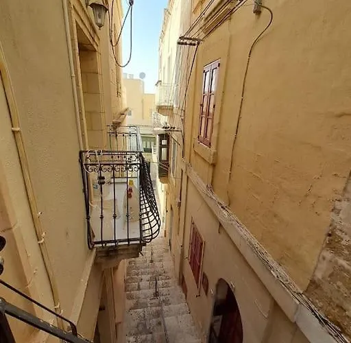 No18 Cospicua