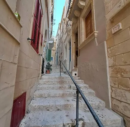 Case de vacanță No18 *